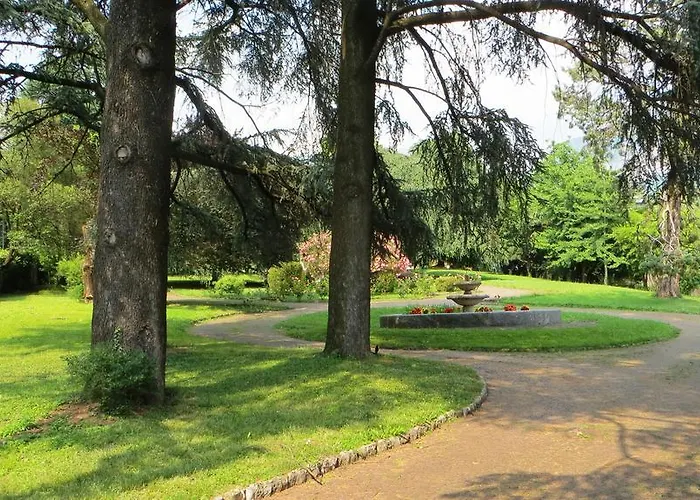 Frühstückspension L'acero Rosso *